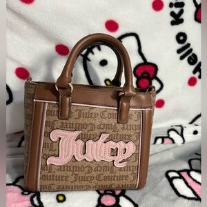 🤎Juicy Couture purse 🩷